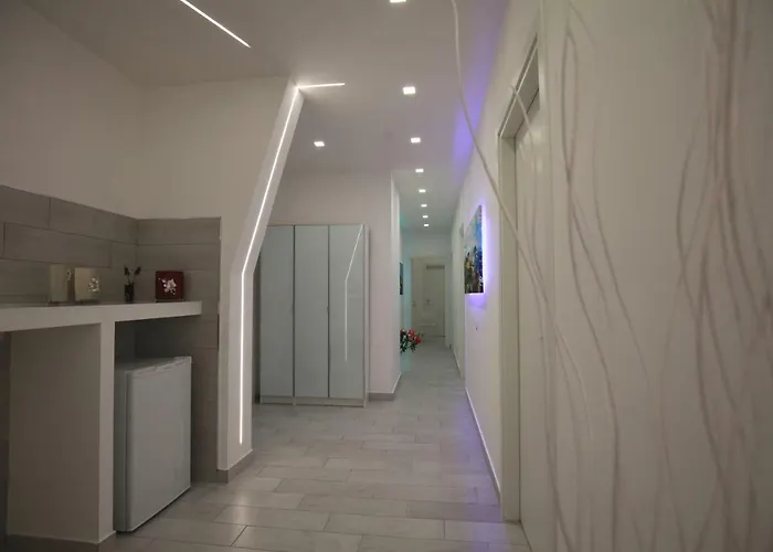 Il Porto Couette-café Naples